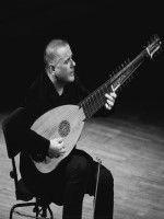 IL LEGNO CHE CANTA | EDIN KARAMAZOV