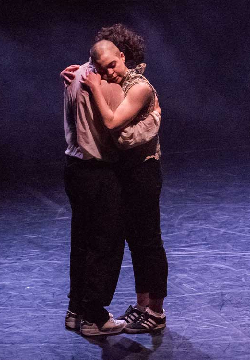 Mohábbat (sull’Iran)