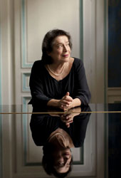 ELISABETH LEONSKAJA